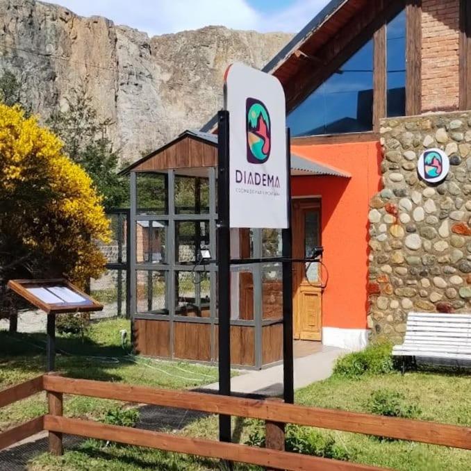 Hotel Lunajuim El Chalten Dış mekan fotoğraf