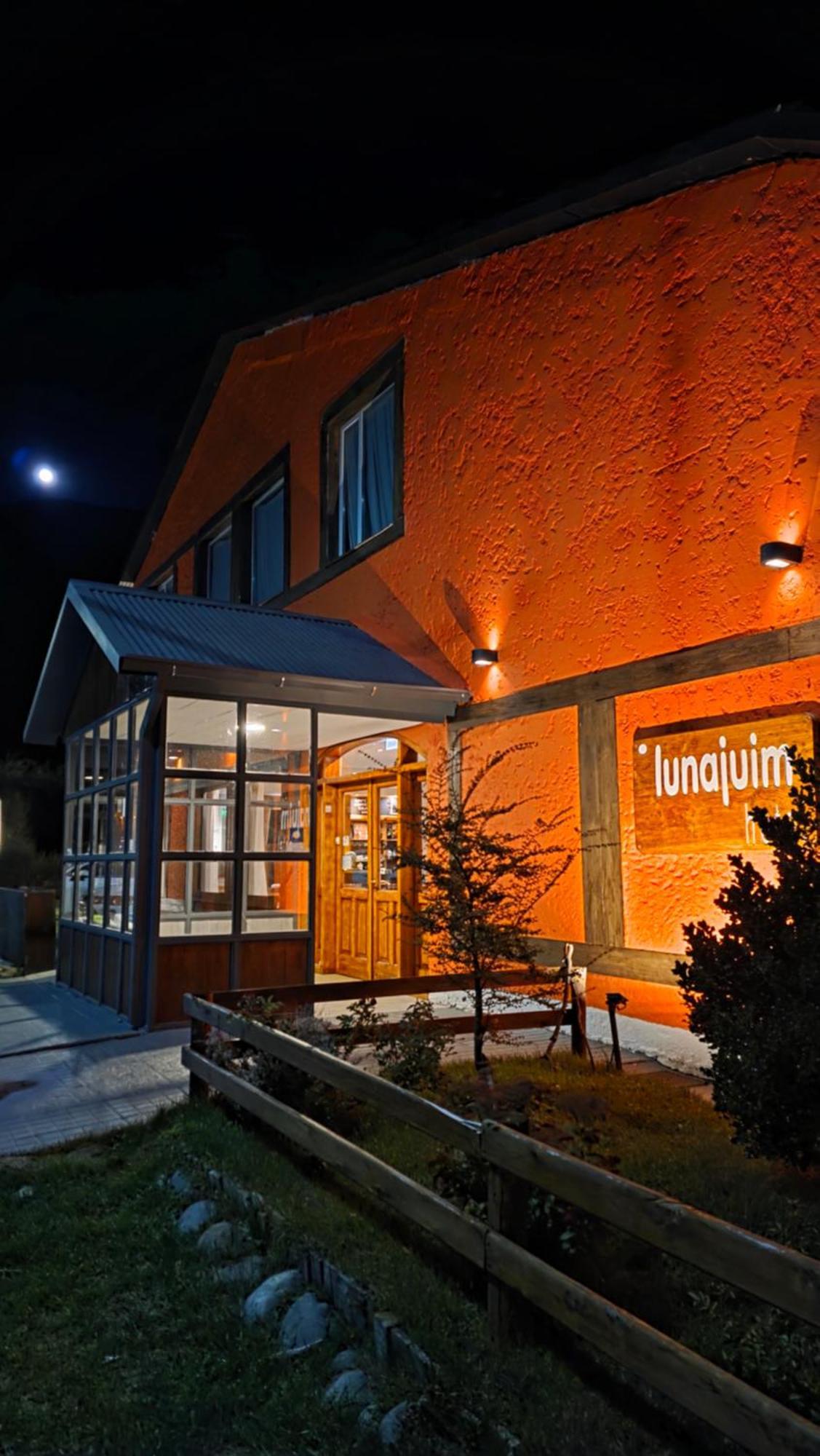 Hotel Lunajuim El Chalten Dış mekan fotoğraf